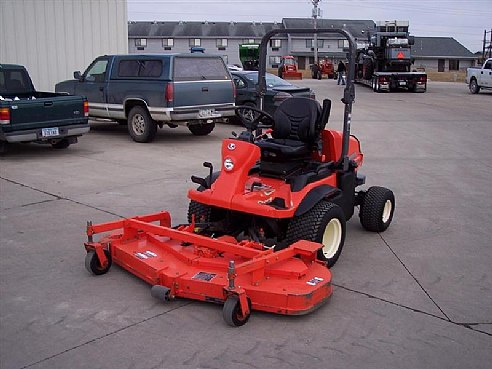 KUBOTA F3080, tłoki i pierścienie silnika
